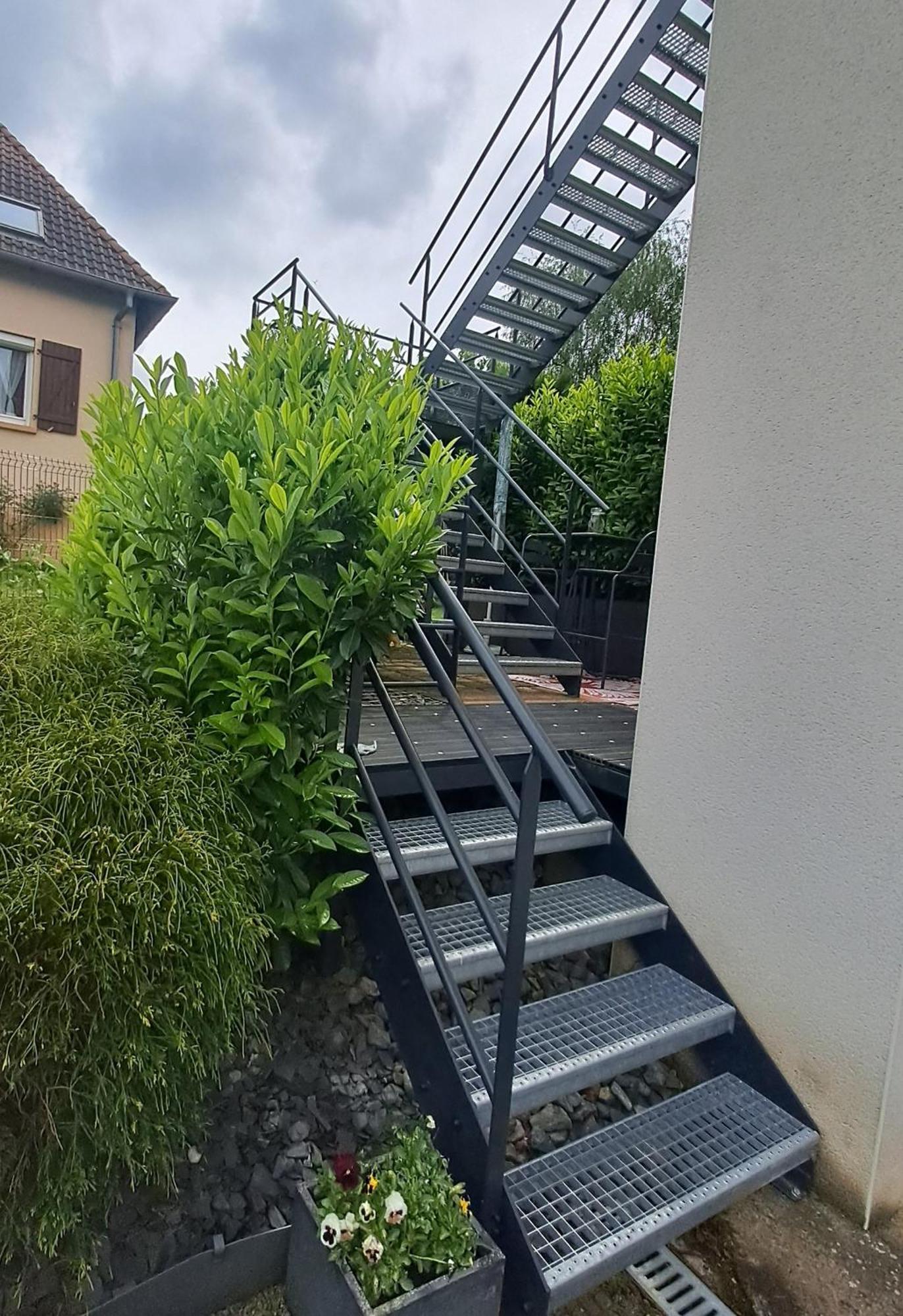 Vezelois Studio Cosy Spacieux Lumineux Avec Terrasse מראה חיצוני תמונה